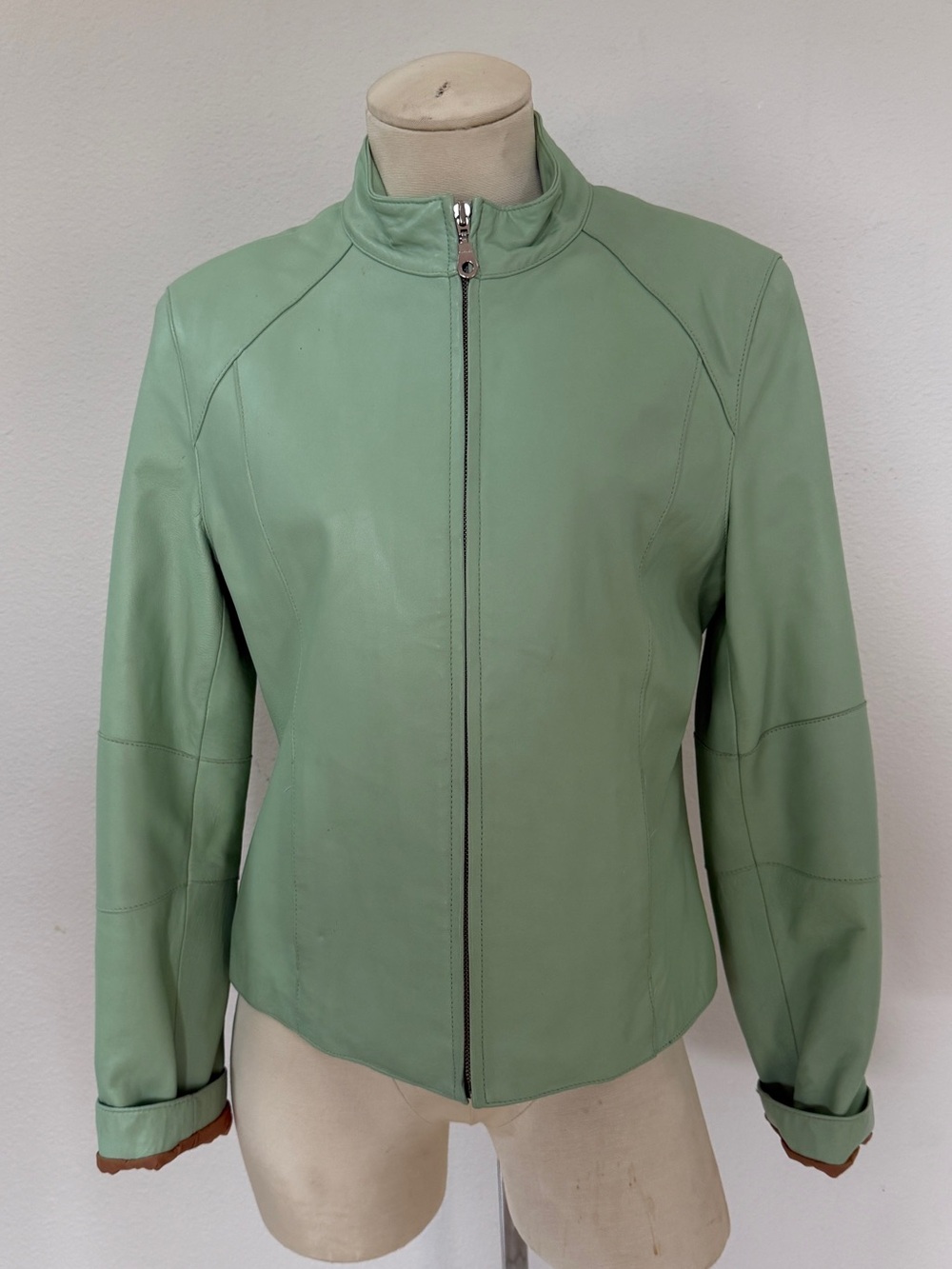 Vintage Wilson’s Leather Mint Green Jacket - Picture 3 of 11